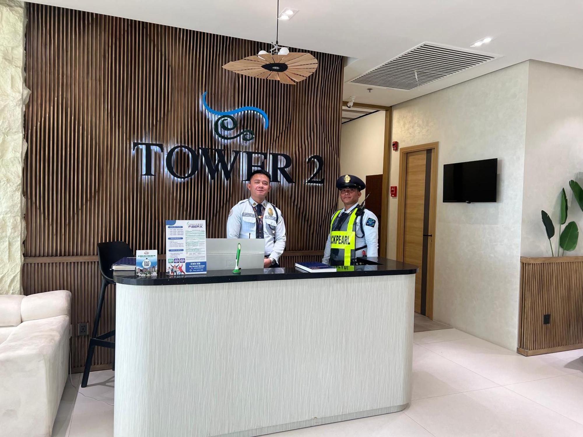 Antara Condominium Tower 2 Talisay  Bagian luar foto